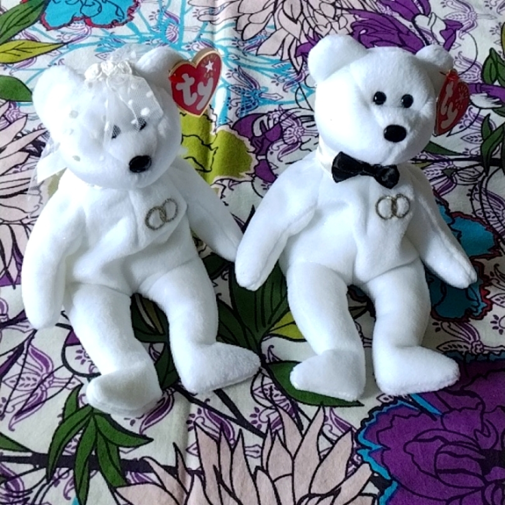 Ty "Mr and Mrs" Teddy Bear Beanie Baby Bundle